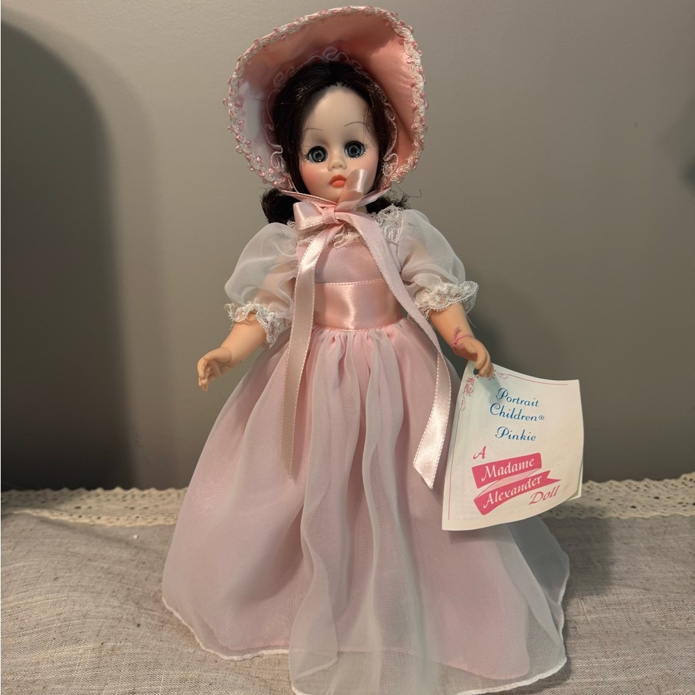 Madame Alexander Pinkie Doll 11” with Box #1350 and tag